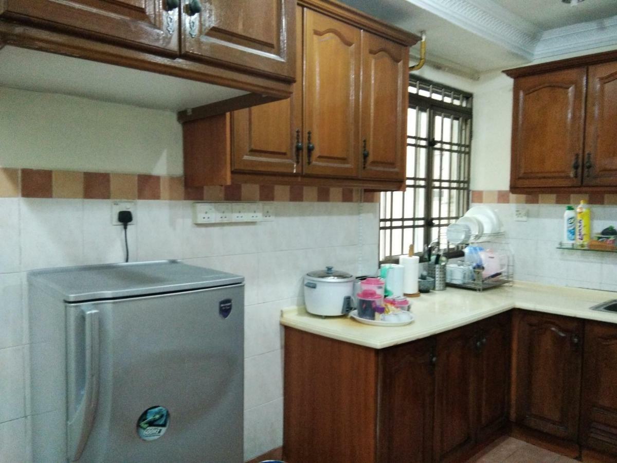 Ainis Guest House In Vista Amani Condominium Куала-Лумпур Экстерьер фото