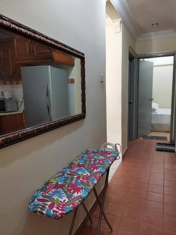Ainis Guest House In Vista Amani Condominium Куала-Лумпур Экстерьер фото