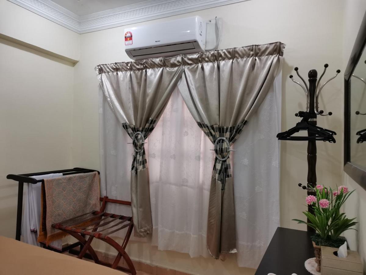 Ainis Guest House In Vista Amani Condominium Куала-Лумпур Экстерьер фото