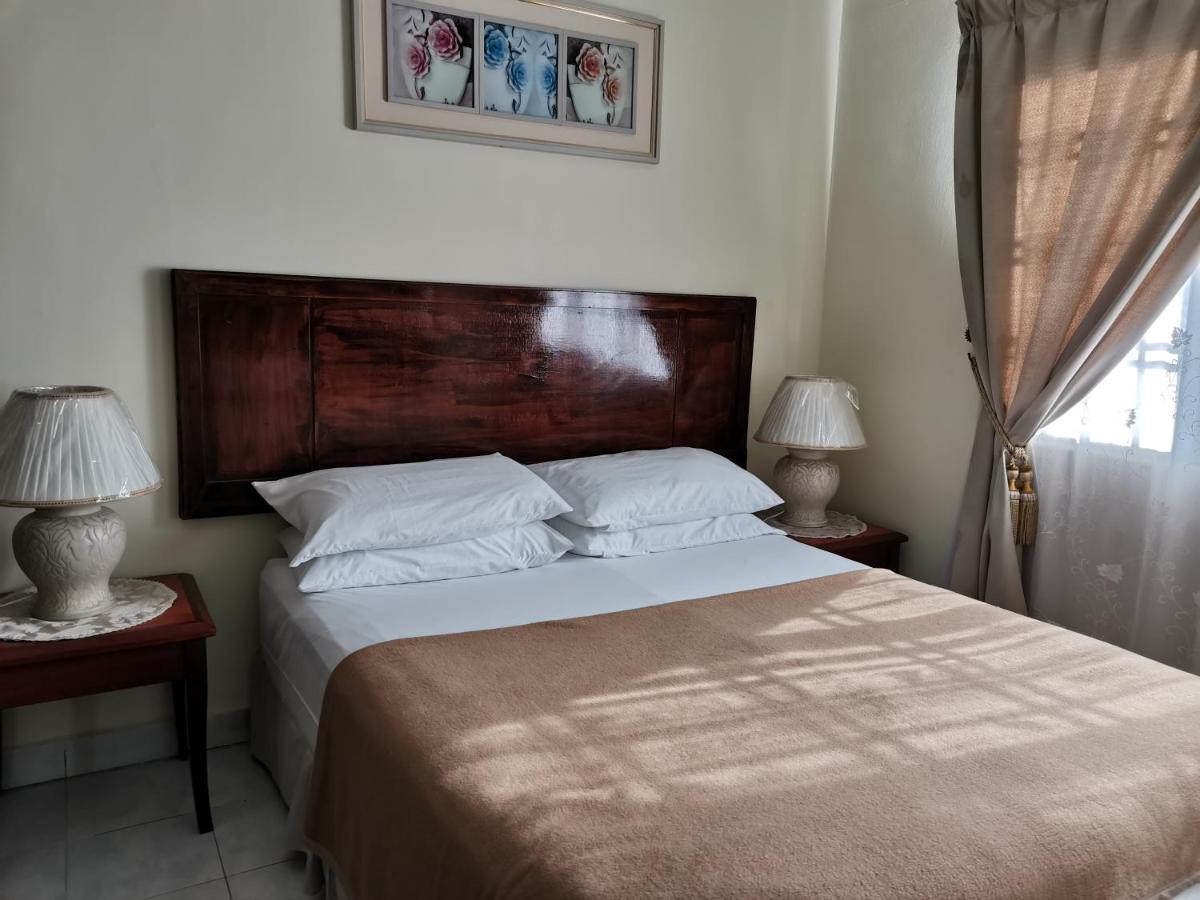Ainis Guest House In Vista Amani Condominium Куала-Лумпур Экстерьер фото